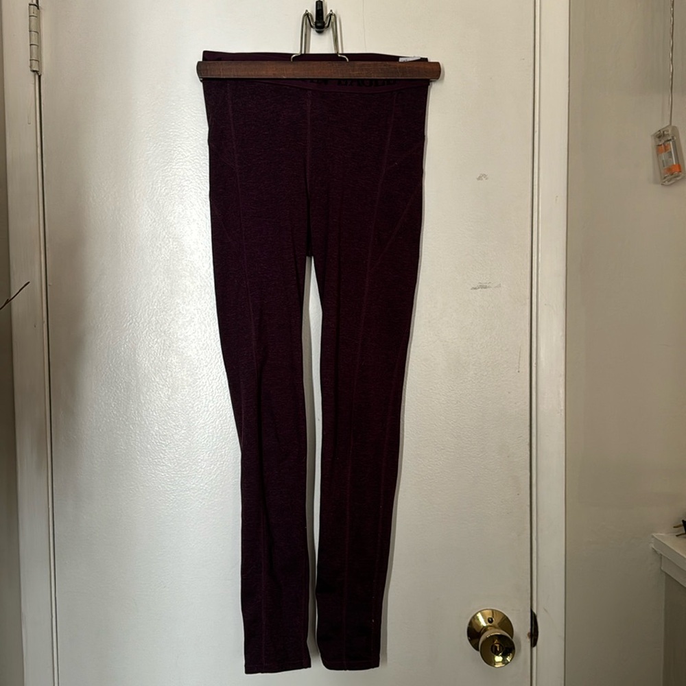 American Eagle Maroon High Rise Leggings